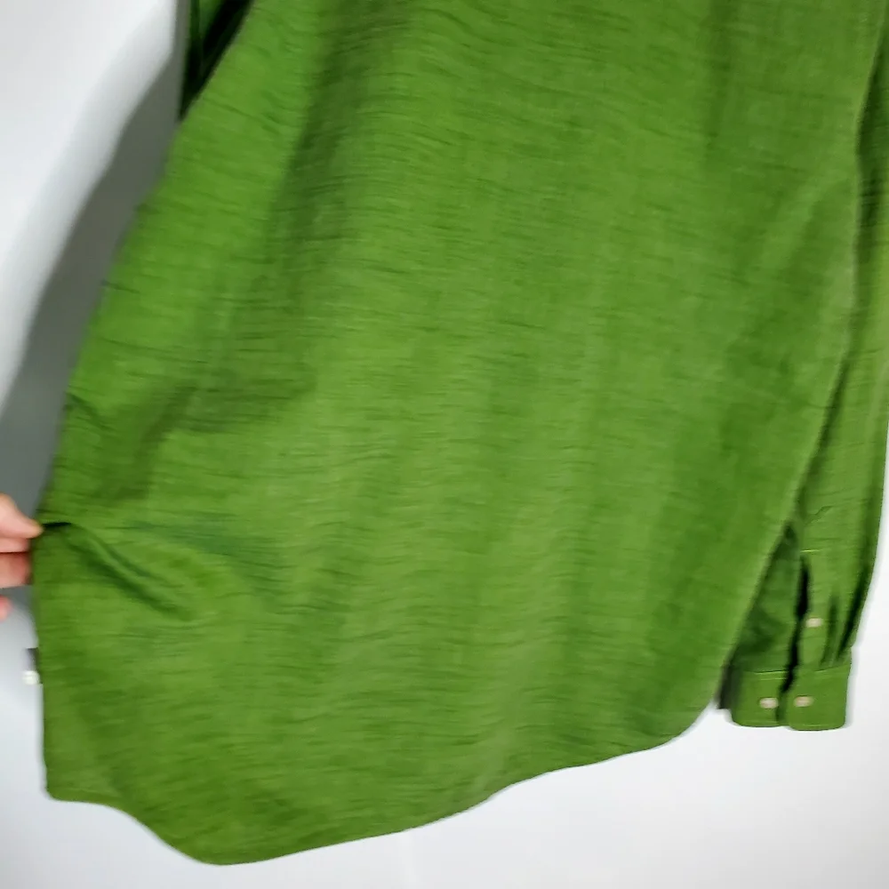 The North Face bright Green button up casual long sleeve shirt - Size XL